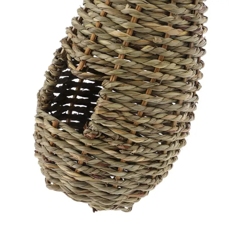 Hanging Bird House Pastoral Style Birdhouse Natural Fiber Finch Bird Nest Hut Outdoo Cage Hand-woven Straw Rope Shelter Hideaway
