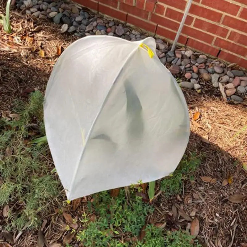 Plant Protector Cover Frost Cover For Animal Protection Floating Row Cover For Outdoor Fruit Trees Vegetables Plant Blankets For